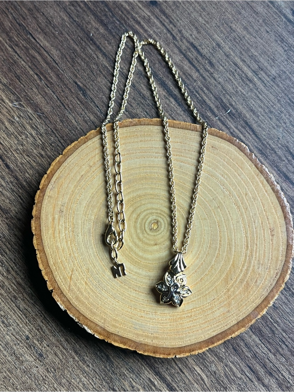 Nina Ricci Gold Flower Pendant Necklace